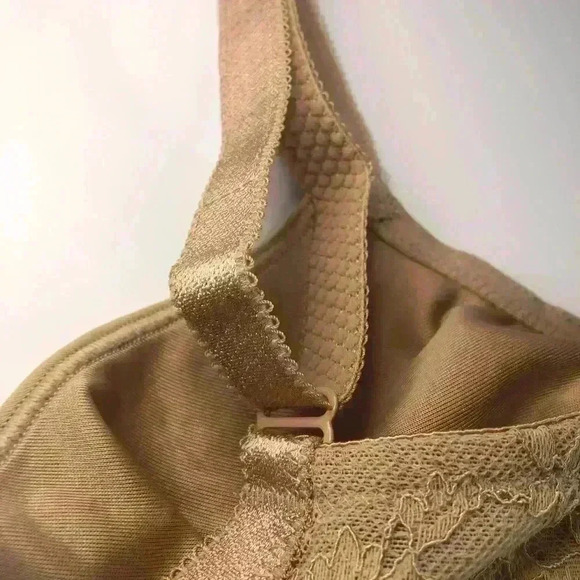 Dominique Women’s Beige Lace Minimizer Underwire Bra Adjustable Straps Size 32F - Picture 4 of 9